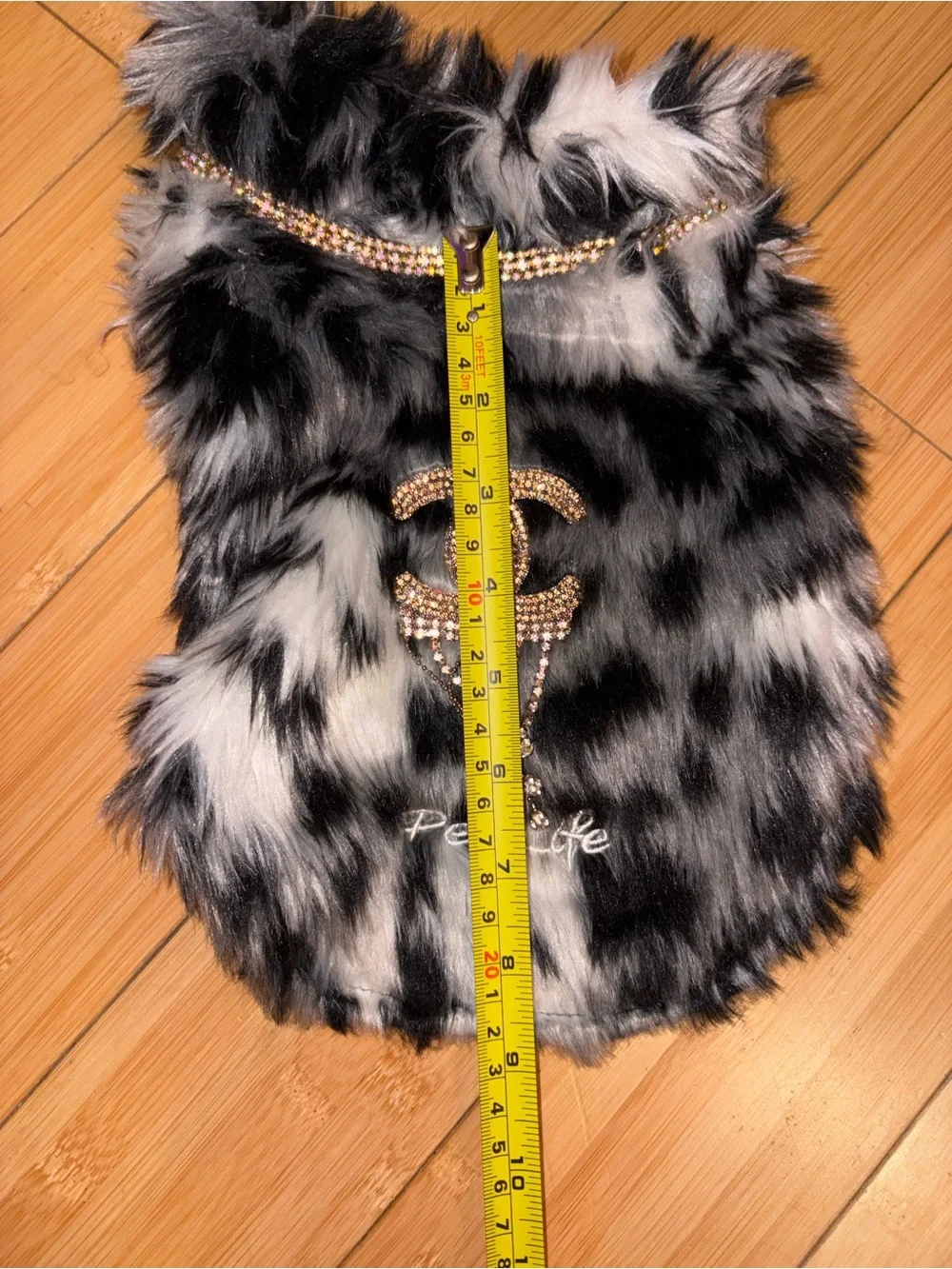 Pet Life Luxe 'Paw Dropping' Designer Gray-Scale Faux Mink Fur Coast, Bedazzled